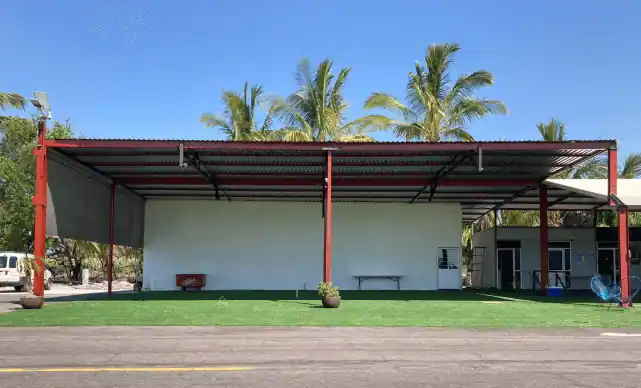 Área verde de las instalaciones  de la Zona de salto en paracaídas skydive cuautla, Atlixco.